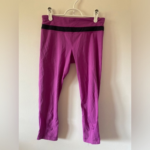 Lululemon Run: Inspire Crop II Size 6 - Picture 2 of 7